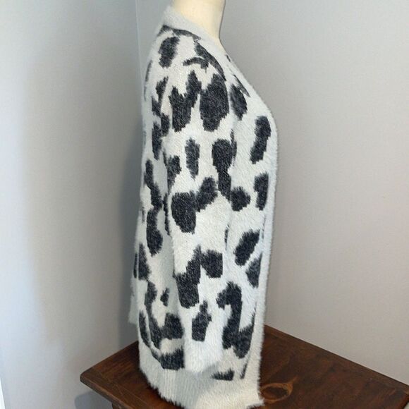 Jessica Simpson Leopard Sweater Cardigan Girls Size M (8/10) - Picture 3 of 10